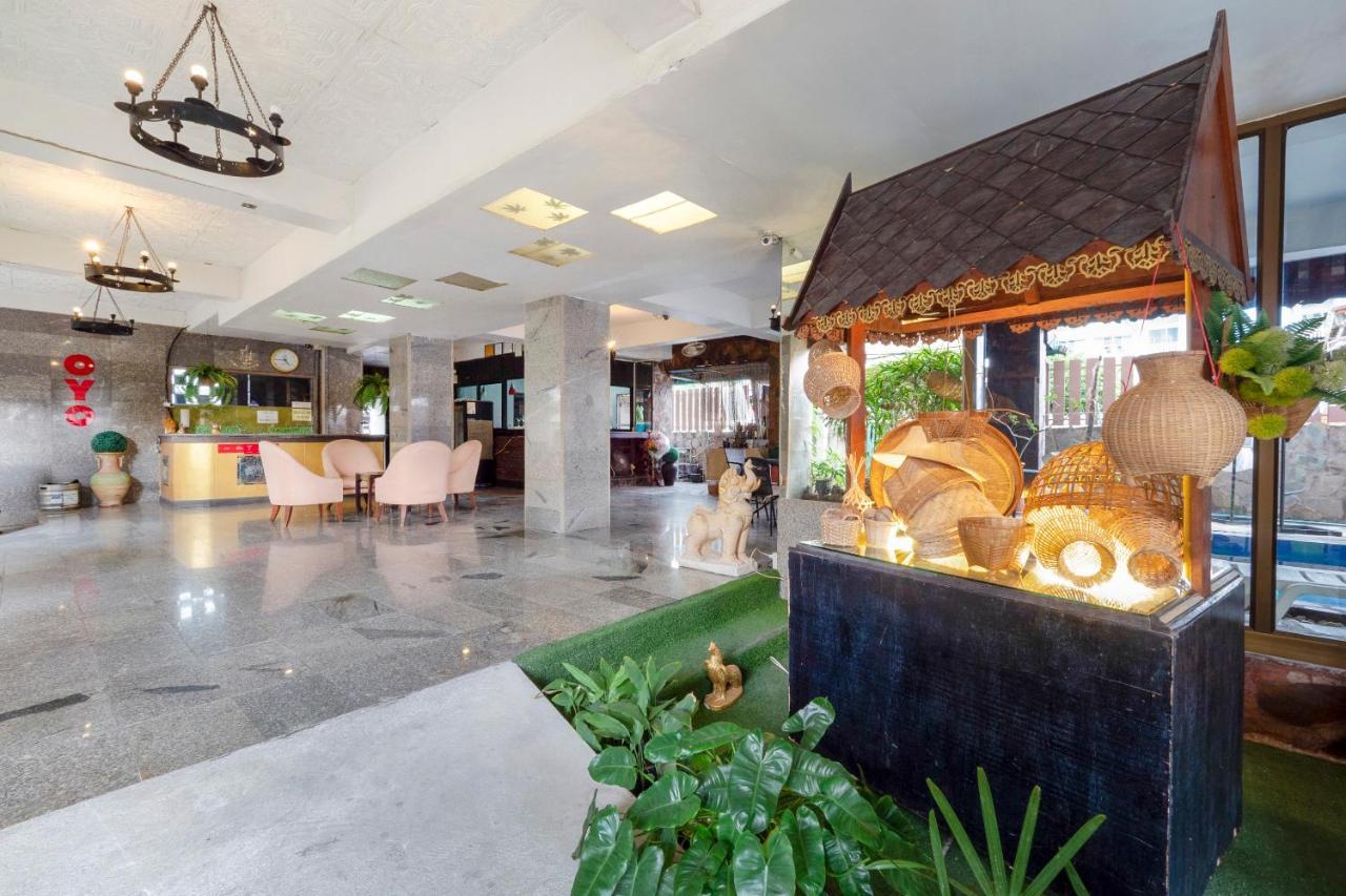 โอโย 75316 แคพปิตอล เรสซิเด้นซ์ Hotel Pattaya ภายนอก รูปภาพ