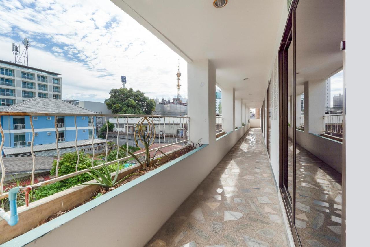 โอโย 75316 แคพปิตอล เรสซิเด้นซ์ Hotel Pattaya ภายนอก รูปภาพ