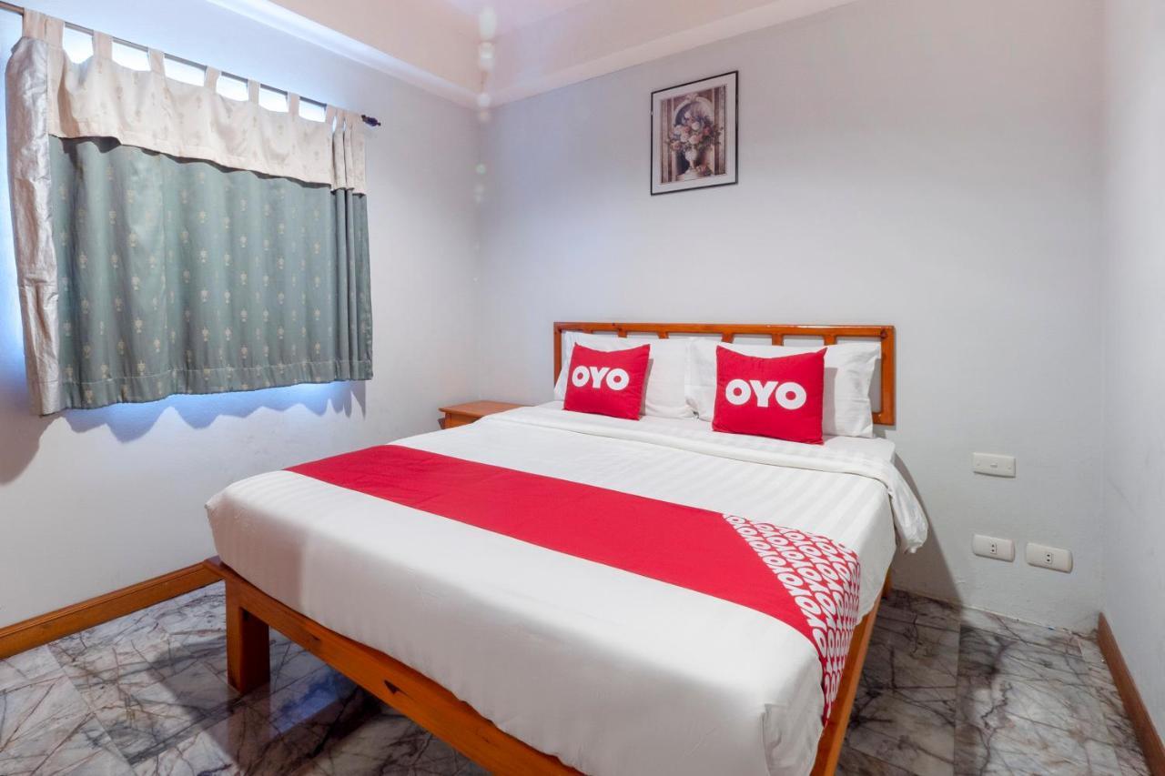 โอโย 75316 แคพปิตอล เรสซิเด้นซ์ Hotel Pattaya ภายนอก รูปภาพ